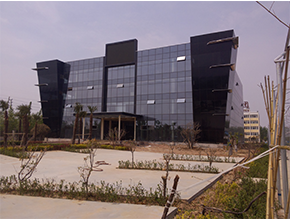 玻璃幕墻施工-論一只專業施工隊伍的重要性