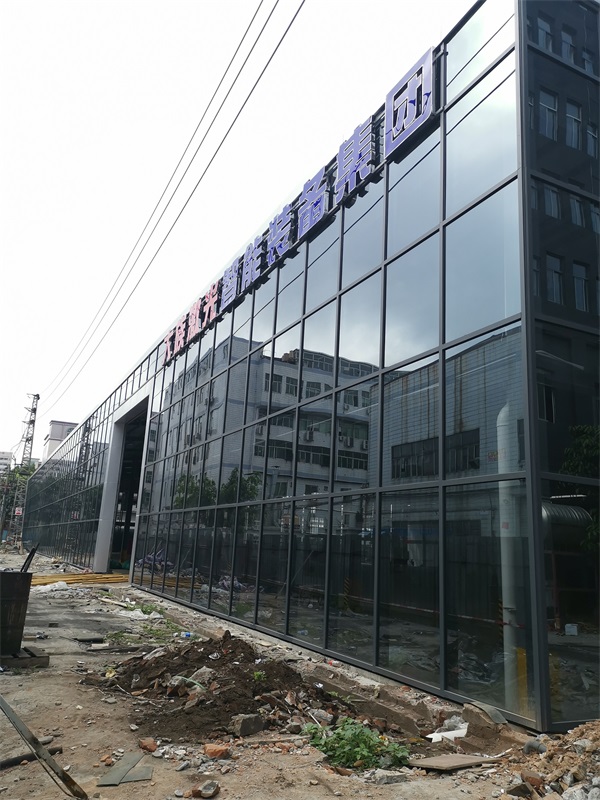 玻璃幕墻公司排名，幫您尋找知名工程公司！