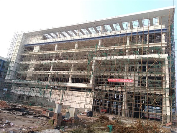 玻璃幕墻在施工時要注意什么?才能保證我們的安全 玻璃幕墻在施工時要注意什么?才能保證我們的安全