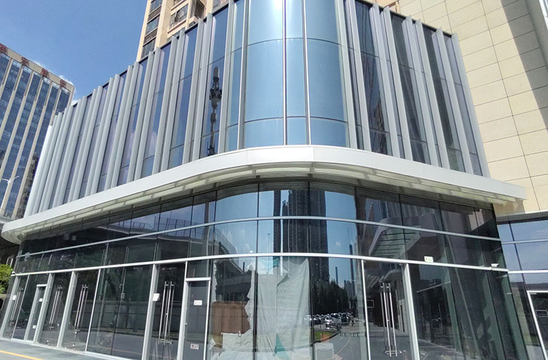 深圳玻璃幕墻公司哪家比較專業