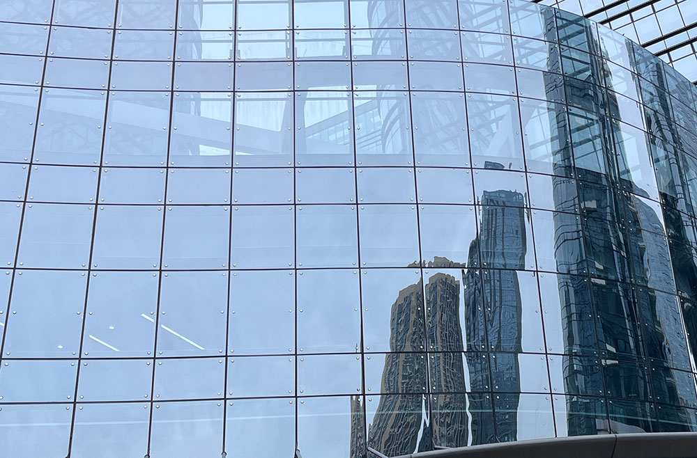 玻璃幕墻一般多少一平方