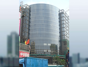 民治大潤發商業大廈玻璃鋁板幕墻